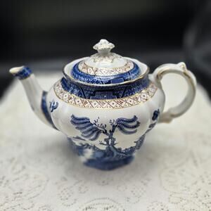 Vintage Booths Real Old Willow Teapot A8025